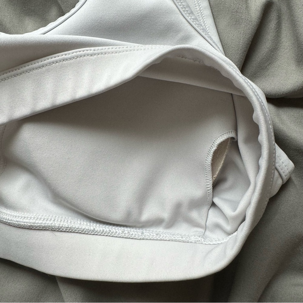 Forever 21 sports bra - Picture 4 of 4